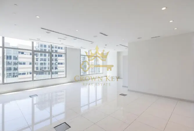 Office Space in Grosvenor Business Tower