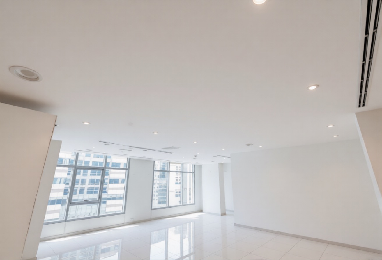 Office Space in Grosvenor Business Tower, third photo