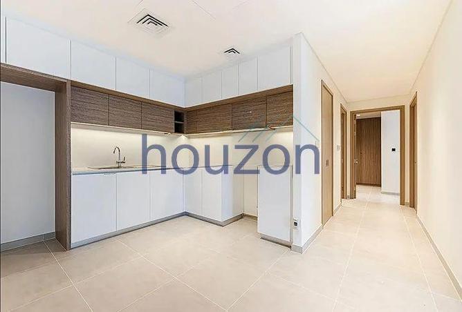 87033292 - صورة العقار 2
