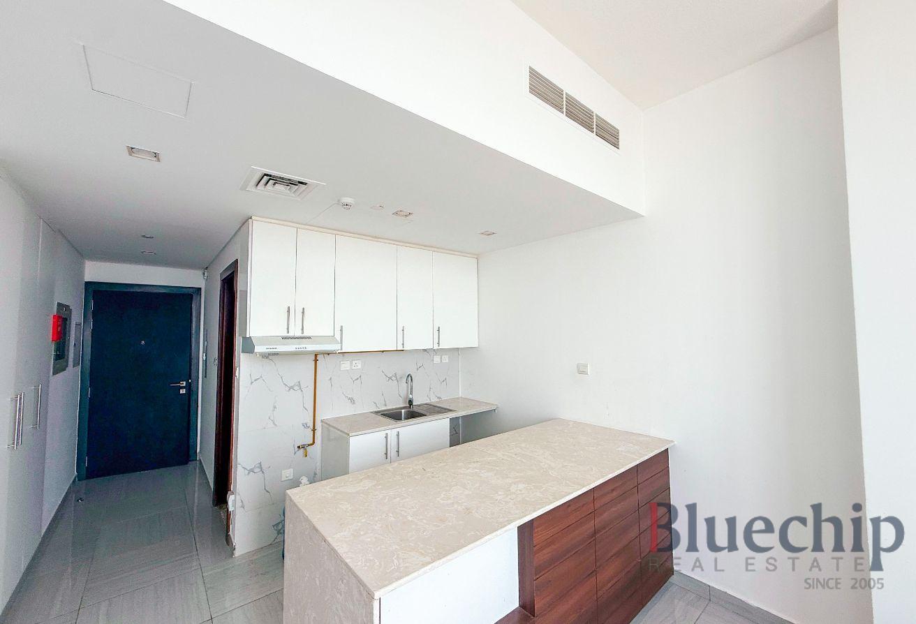 Vastu | High Floor | Open View photo 8