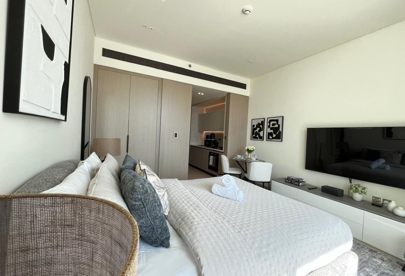 Fully Furnished  | Big Layout | Modern Living