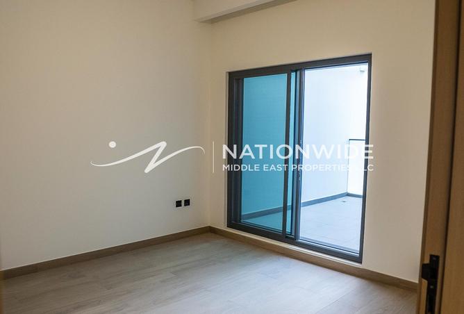 2OtnKaCb75M - Property Image 3