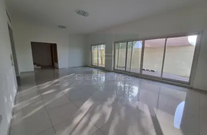 Villa - 5 Bedrooms - 5 Bathrooms for rent in Mirdif Villas - Mirdif - Dubai