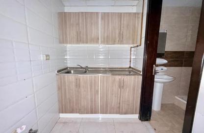 Apartment - Studio - 1 Bathroom for rent in Fire Station Road - Muwaileh - Sharjah