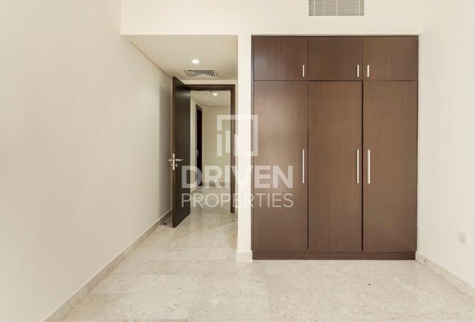 60156054 - Property Image 3