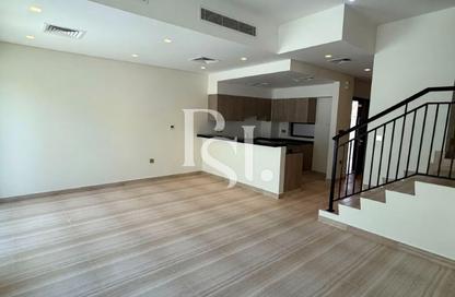 Townhouse - 3 - 4 for rent in Greenwoods - Damac Hills - Dubai