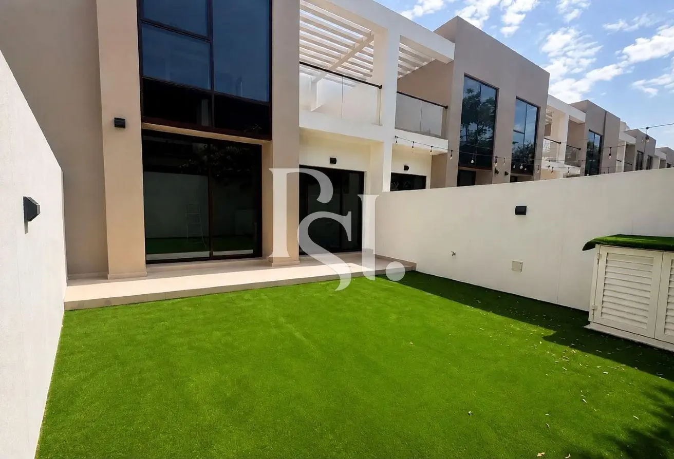 156900258 - Property Main Image