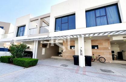 Townhouse - 3 - 4 for rent in Greenwoods - Damac Hills - Dubai