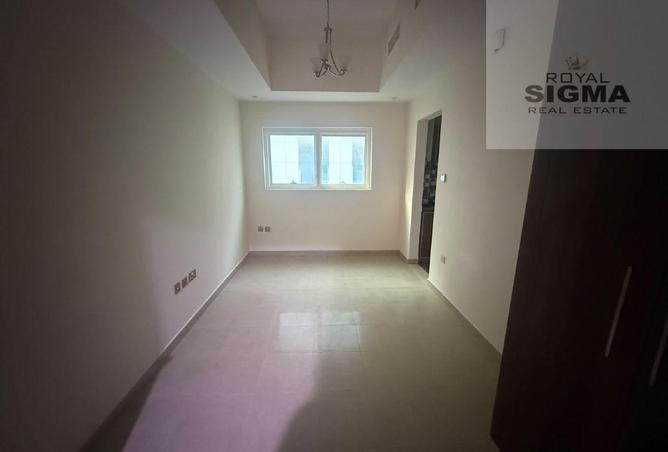 Studio Apartment in Al Barsha photo 2