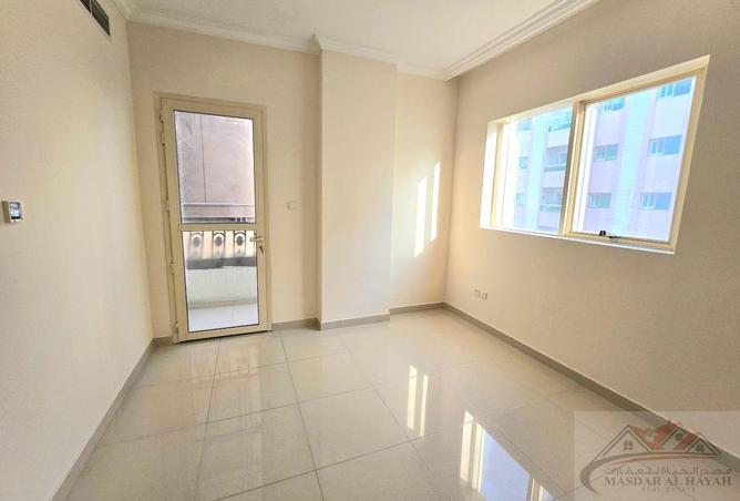 88742814 - Property Image 3