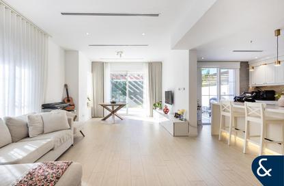 Villa - 4 Bedrooms - 3 Bathrooms for sale in Alma 1 - Alma - Arabian Ranches - Dubai