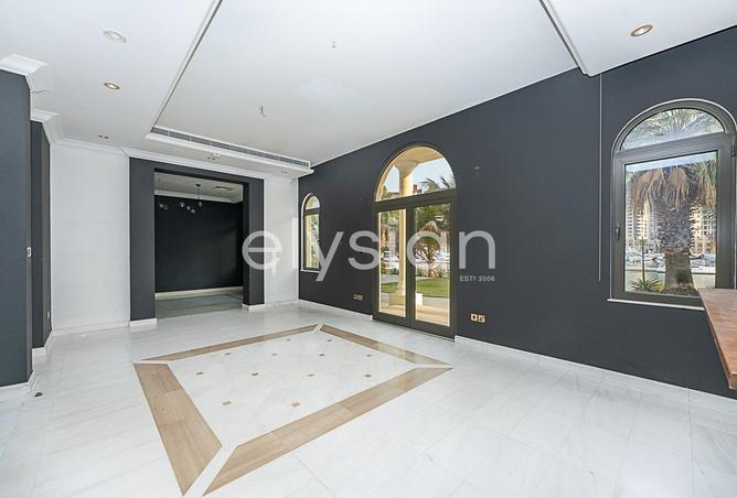 92703408 - Property Image 3