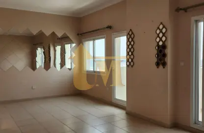 Apartment - 3 Bedrooms - 4 Bathrooms for rent in Mazaya 31 - Queue Point - Liwan - Dubai Land - Dubai