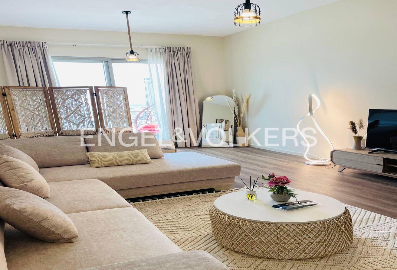 Very Spacious Apartment | Furnished | Calm Area photo 4