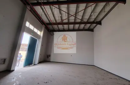 مستودع - استوديو - 1 حمام للايجار في الصجعة الصناعية - الصجعة - الشارقة