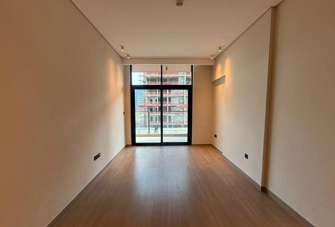 111411029 - Property Image 2