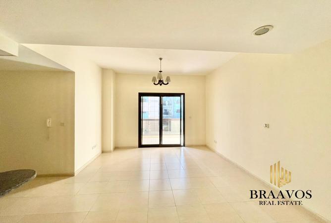 64421690 - صورة العقار 3