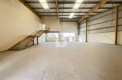 Warehouse - Studio for rent in Jebel Ali Industrial 1 - Jebel Ali Industrial - Jebel Ali - Dubai