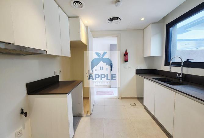 81114745 - Property Image 2