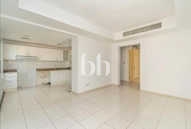 90941205 - Property Image 2