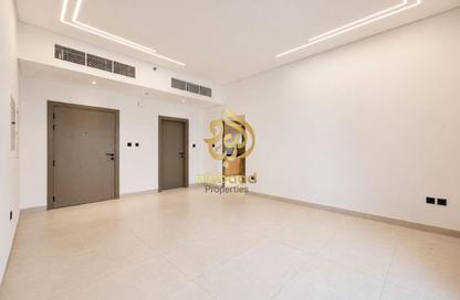 Apartment - 1 Bedroom - 2 Bathrooms for rent in Jumeirah Garden City - Al Satwa - Dubai