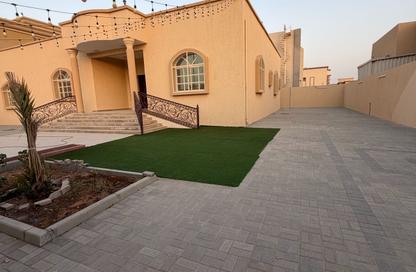 Villa - 4 - 5 for rent in Al Dhait South - Al Dhait - Ras Al Khaimah Villa - 4 - 5 for rent in Al Dhait South - Al Dhait - Ras Al Khaimah