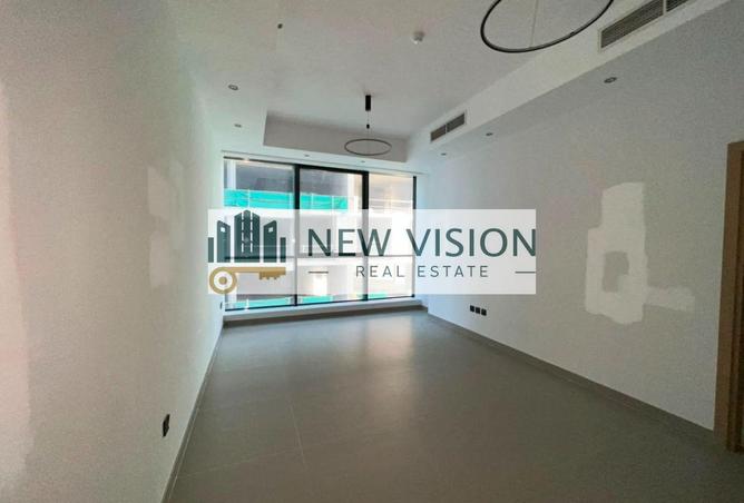 114602855 - Property Image 3