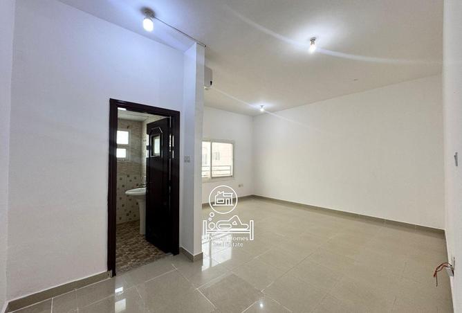 60554419 - Property Image 3