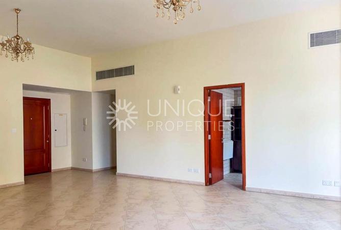 94010352 - Property Image 2