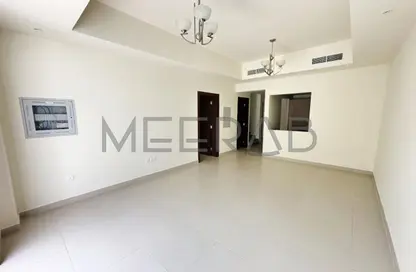 فيلا - 4 غرف نوم - 5 حمامات للايجار في سينسز - المنطقة 11 - مدينة الشيخ محمد بن راشد - دبي