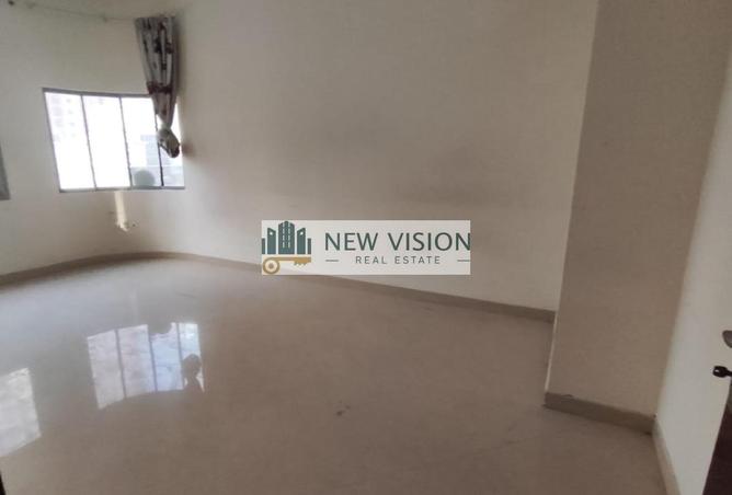 2Or8NJ1L8bY - Property Image 2