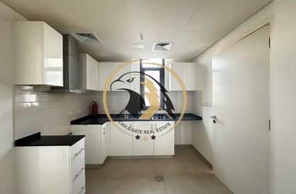 Townhouse - 3 - 4 for rent in Nasma Residence - Al Tai - Sharjah