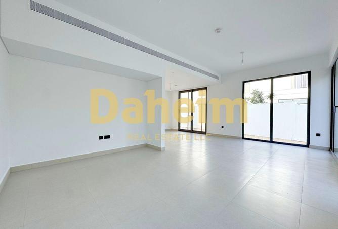 77779420 - Property Image 3