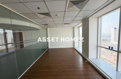 Office Space - Studio - 2 Bathrooms for rent in Fairmont Hotel - Sheikh Zayed Road - Dubai