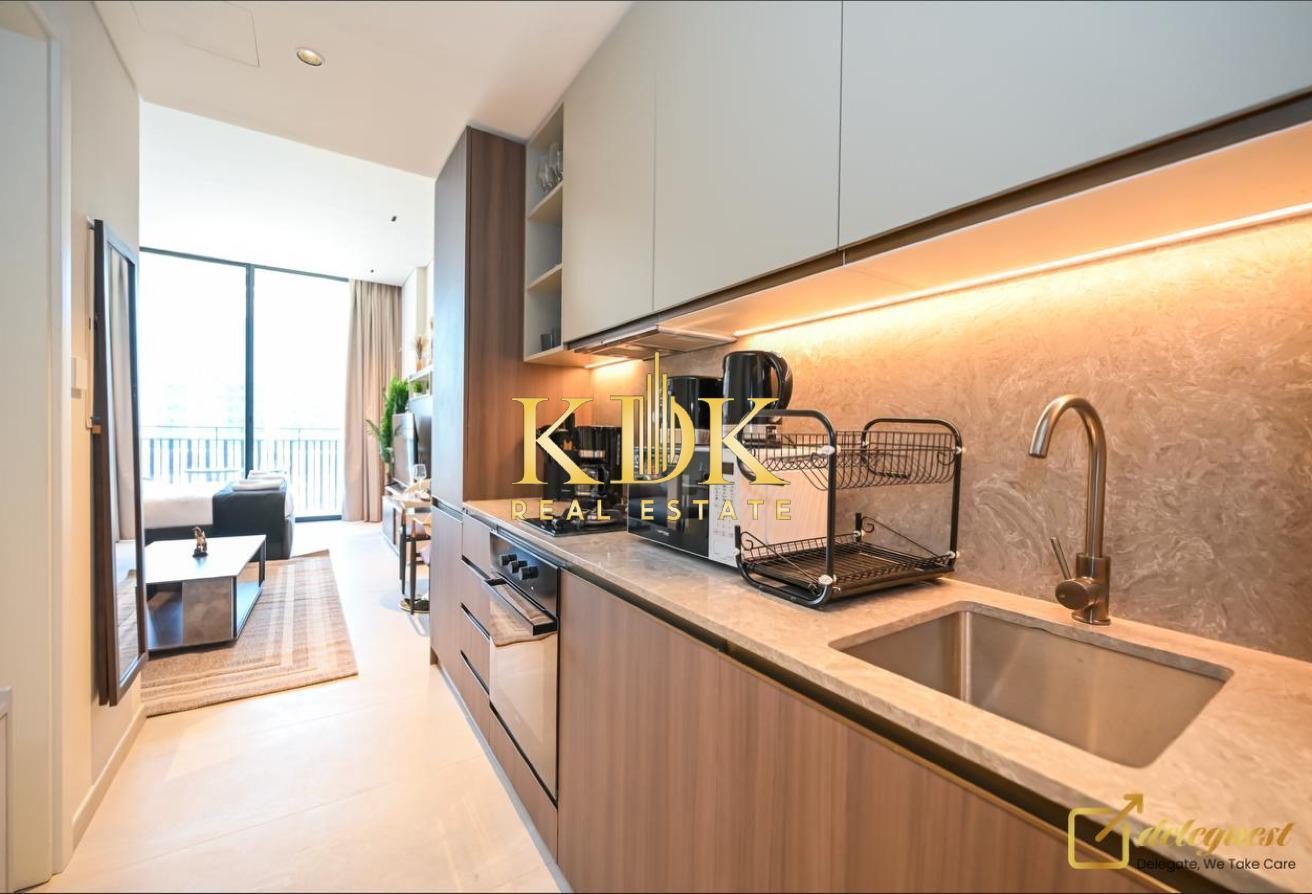 Elegant Studio | Prime Location | Book Now photo 4