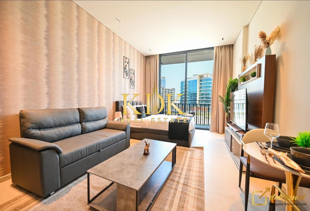Elegant Studio | Prime Location | Book Now photo 6