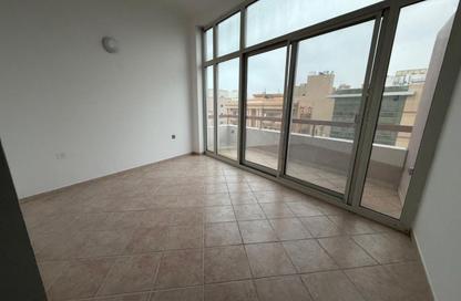 Office Space - Studio - 1 Bathroom for rent in Ayal Nasir - Al Ras - Deira - Dubai