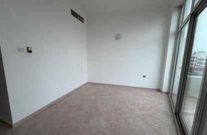 Office Space - Studio - 1 Bathroom for rent in Ayal Nasir - Al Ras - Deira - Dubai