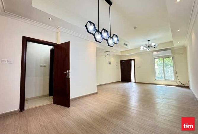 15751795 - Property Image 2