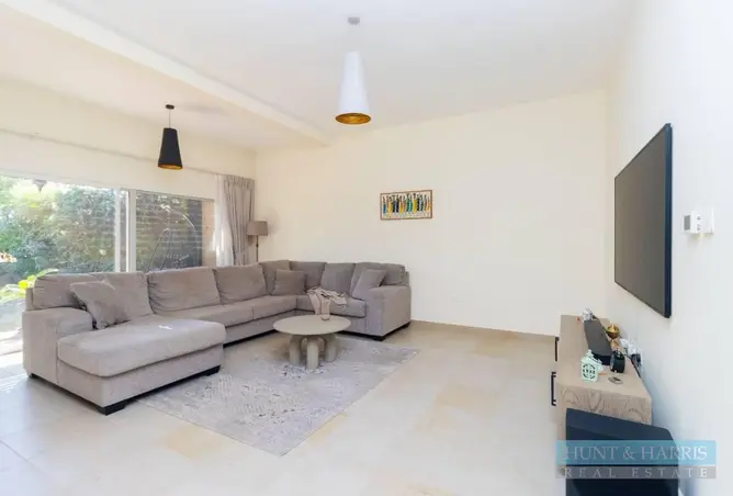 106392193 - Property Image 3