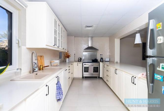 106392193 - Property Main Image
