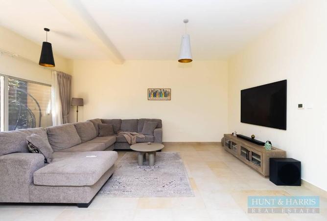106392193 - Property Image 2