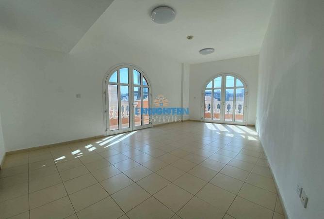 2OlVv1hwY40 - الصورة الرئيسية للعقار