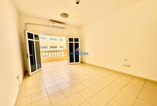 2OlVv1hwY40 - الصورة الرئيسية للعقار