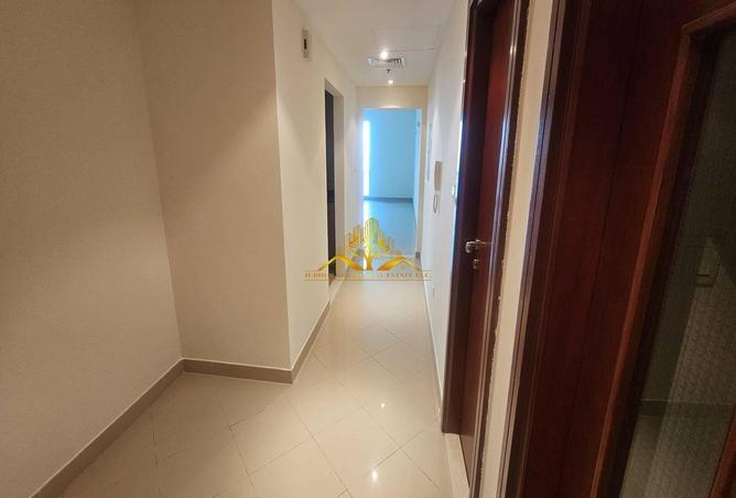 68281031 - Property Image 3