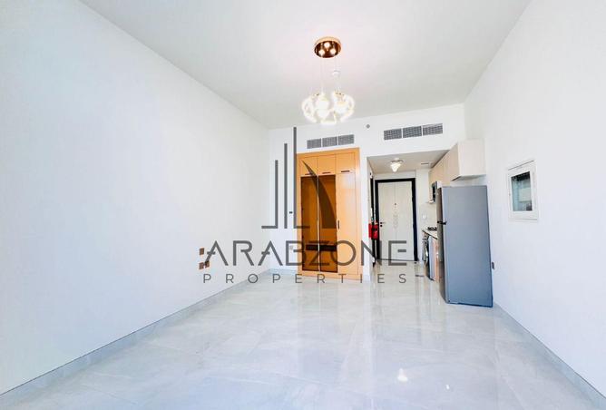 56532823 - صورة العقار 2