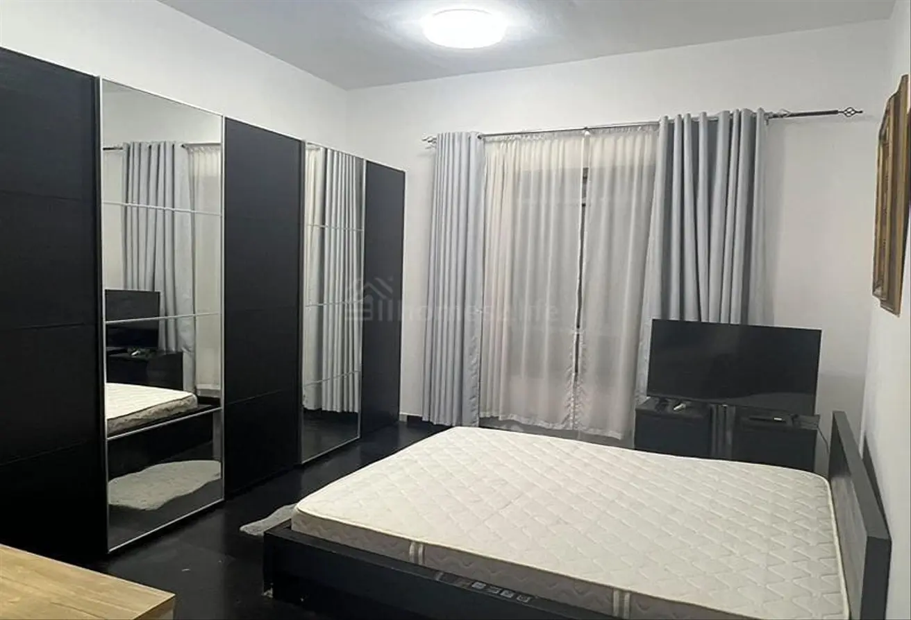 165042660 - Property Main Image
