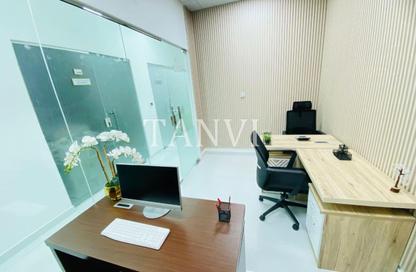Office Space - Studio - 1 for rent in Red Avenue - Al Garhoud - Dubai