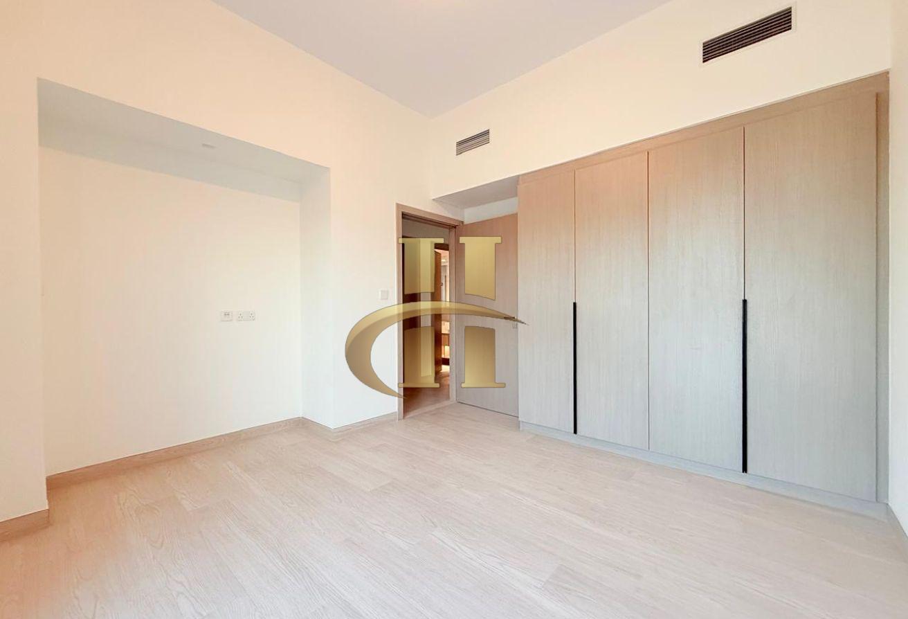 Stylish Modern living-corner townhouse | Book Now photo 20