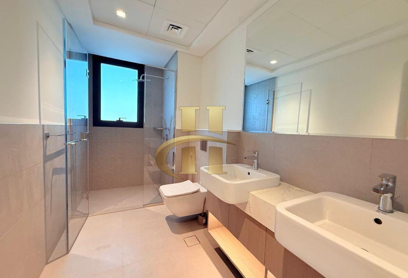 Stylish Modern living-corner townhouse | Book Now photo 13
